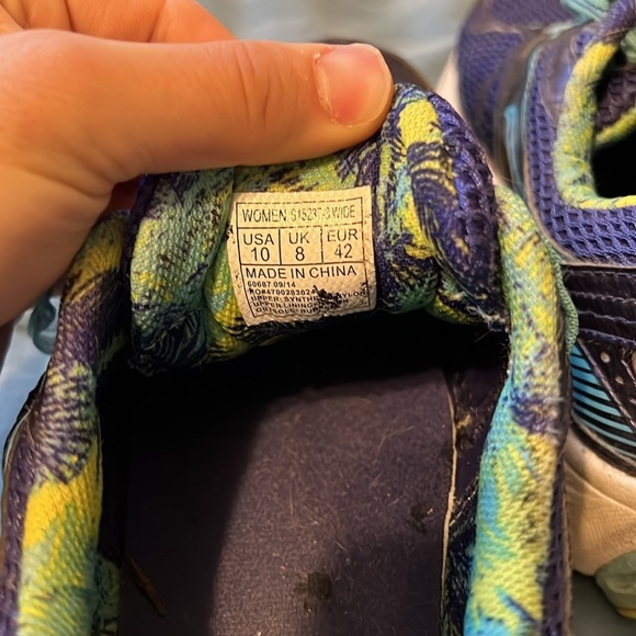 Running sneakers women’s 10 - Picture 8 of 8